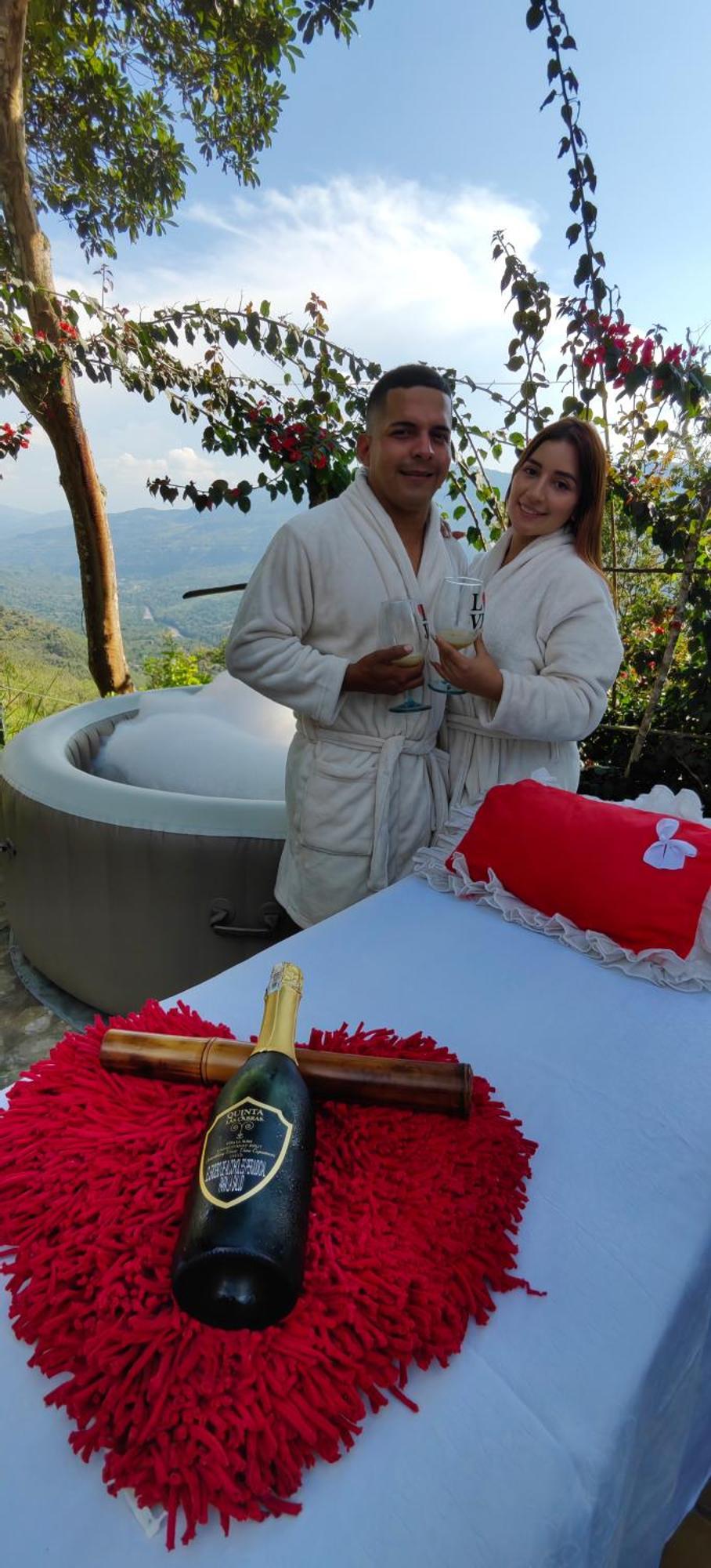 Hotel El Gran Mirador De Сан Хил Екстериор снимка