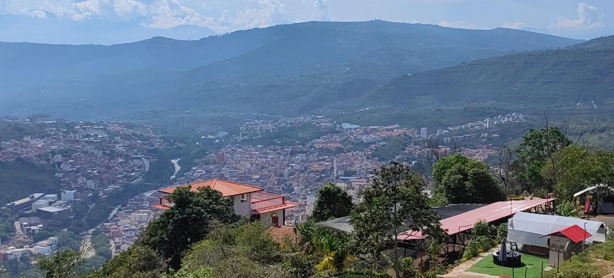 Hotel El Gran Mirador De Сан Хил Екстериор снимка